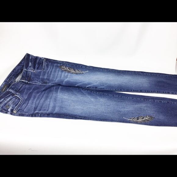 KUT CATHERINE BOYFRIEND DECORATED W31” X L30” - Picture 6 of 8